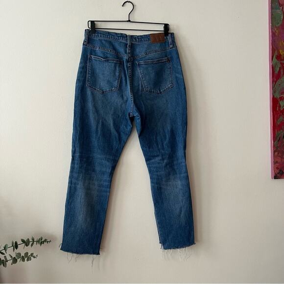 Madewell The High-Rise Slim Boyjean in Lita Wash: Step-Hem Edition - Picture 8 of 10